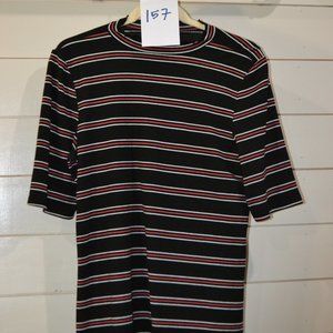 TORRID 0 MOCK TURTLENECK BLACK/RED/WHITE (157)